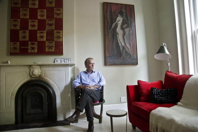 'Fearless Writer' Martin Amis Also Became a Celebrity