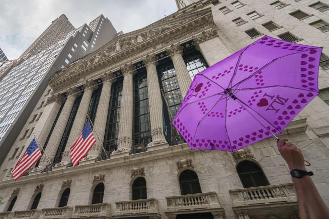 Stocks Sees Third Straight Losing Week