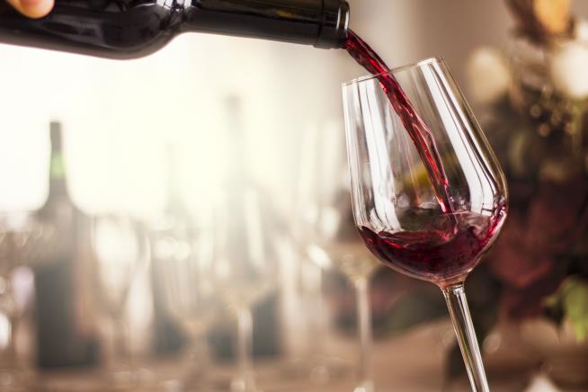 Pricier Red Wines May Cause More Headaches