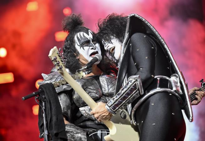 KISS Delivers Farewell Live Show