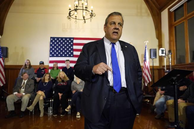 Report: Chris Christie Is Dropping Out