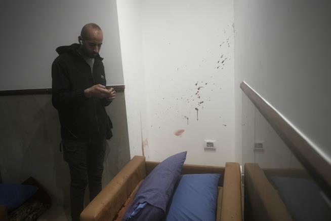 Disguised Israeli Forces Storm West Bank Hospital, Kill 3