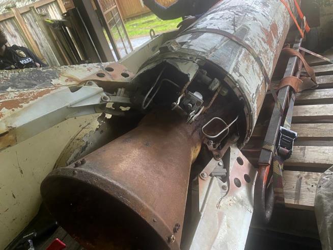 Inert Nuclear Missile Found in Dead Man's Garage