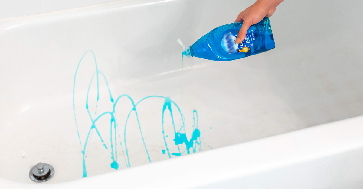 Always Squirt Dish Soap in Your Bath at Night, Here's Why