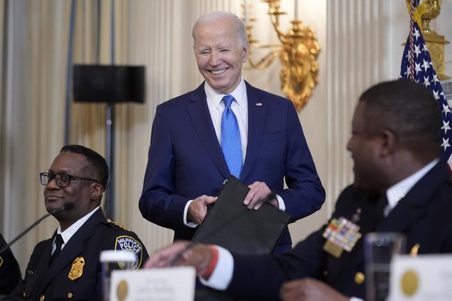 Biden's Doctor Pronounces President 'Fit for Duty'