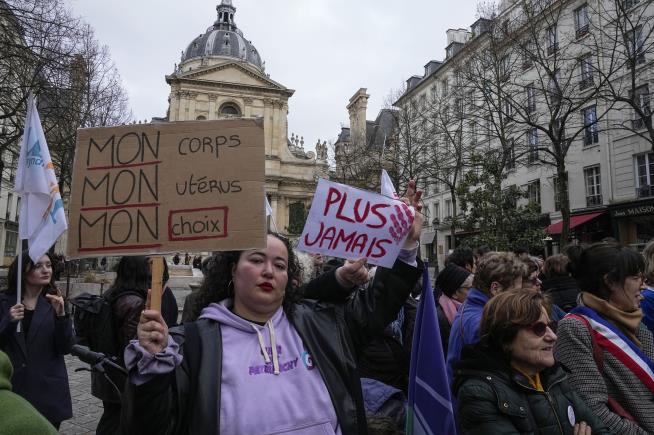 France Is First Nation to Make Abortion a Constitutional Right