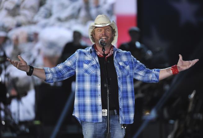 Toby Keith Joins Country Music Hall of Fame