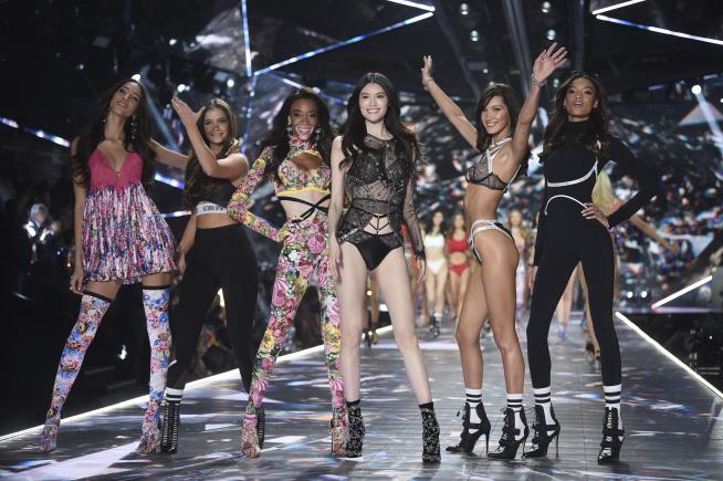 'Iconic' Victoria's Secret Show Is Making a Comeback