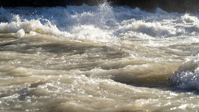Boaters Missing After Canoes Go Over Falls