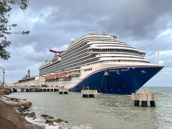Carnival Cruise Ship Rescues 25 Stranded People