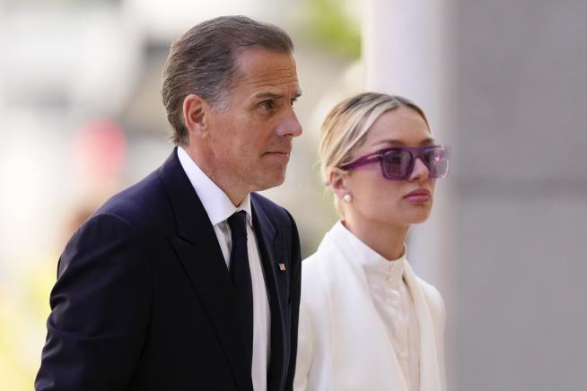 Hunter Biden's Daughter on the Stand: 'He Seemed Great'