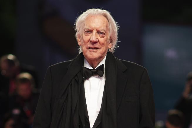 Actor Donald Sutherland Is Dead at 88