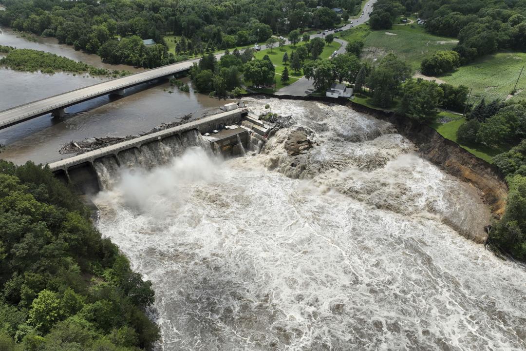 Minnesota Dam Is in 'Imminent Failure Condition'