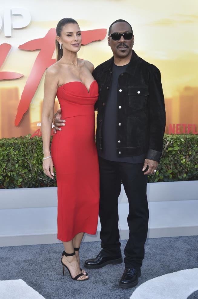 Eddie Murphy Marries After 5-Year Engagement