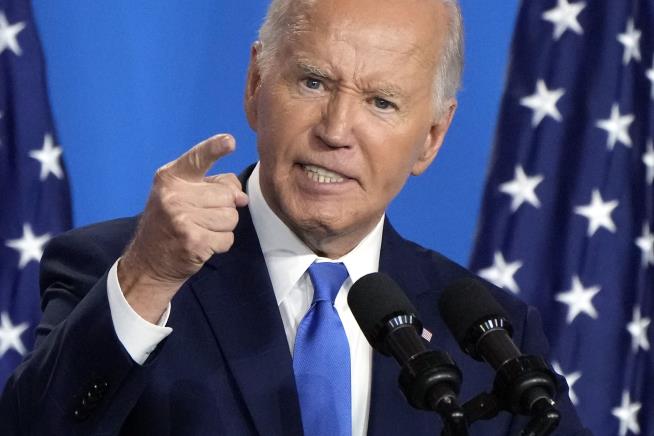 Report Suggests a Crack in Biden's I-Won't-Quit Stance