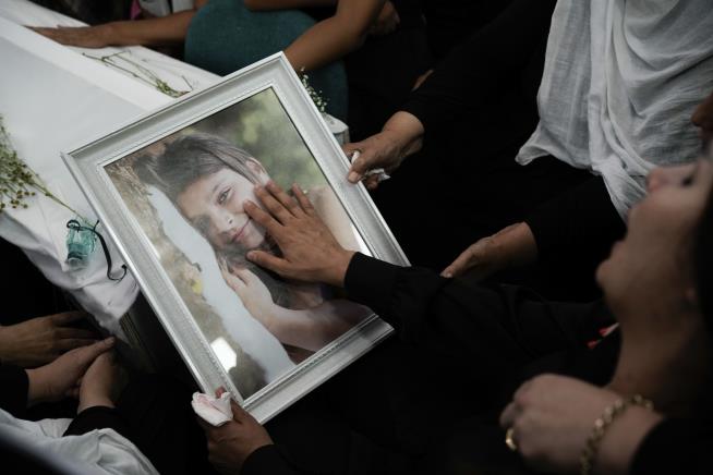 Diplomats Urge Restraint as Israel Answers Children's Deaths