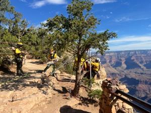 BASE Jumper Dies at Grand Canyon