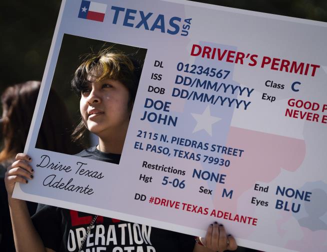 Texas Blocks Trans People From Changing Sex on License