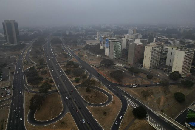 Smog Envelopes Brasilia as Fires Rage Across Brazil