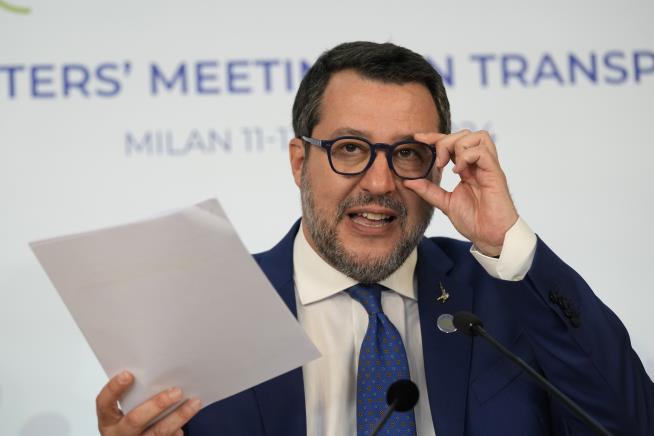 Prosecutors Seek 6-Year Sentence for Matteo Salvini