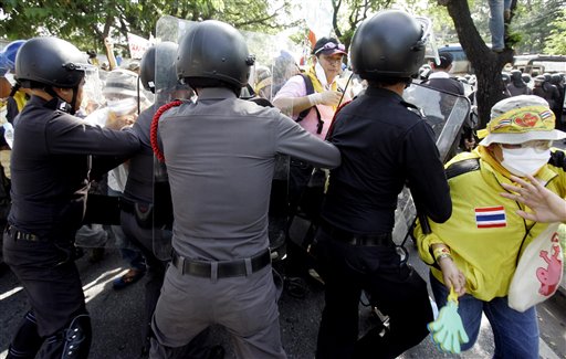 Thai Protesters Shut Down Parliament