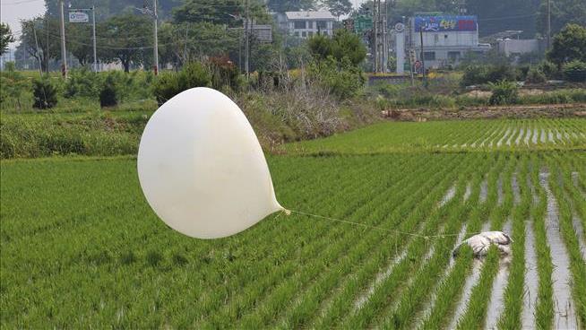 Trash Balloons Caused 413 Minutes of Airport Shutdowns