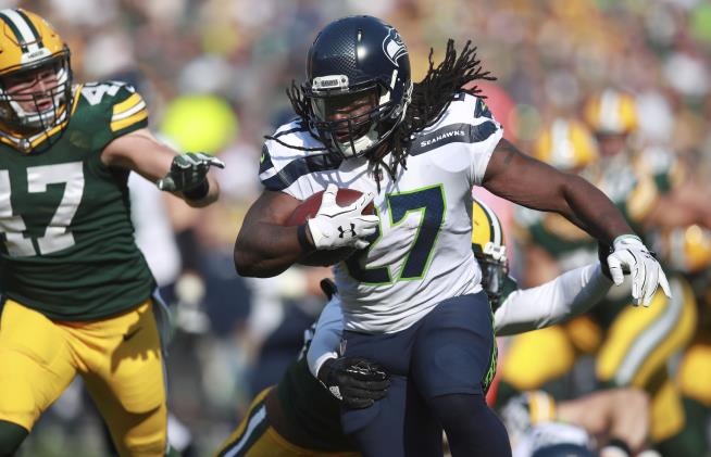 Ex-NFL Star Eddie Lacy Charged With 'Extreme DUI'