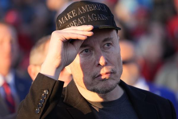 Musk Takes a Leap Into Trump Rallies