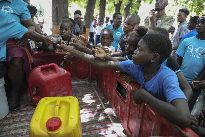 Fresh Gang Violence in Haiti Forces 6K to Flee