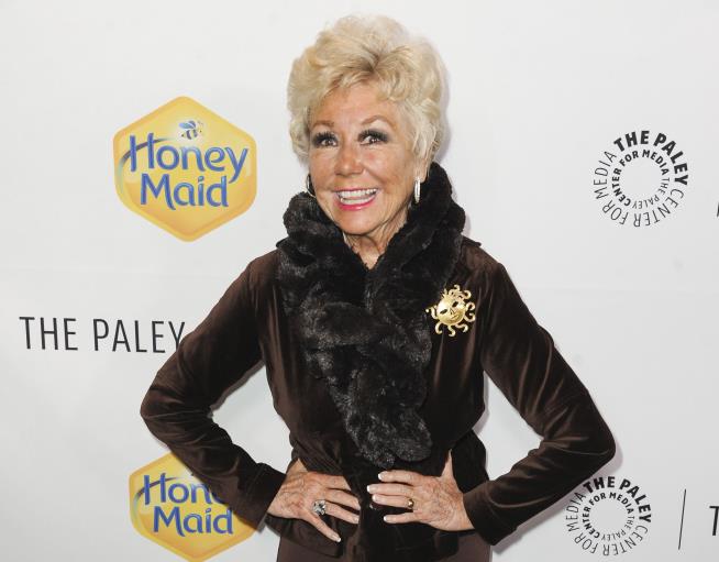 Mitzi Gaynor, Star of South Pacific, Dies at 93