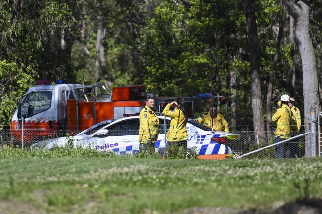 Midair Collision of Light Planes Near Sydney Kills 3