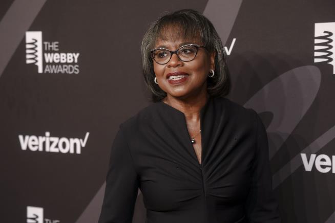 Anita Hill: Facing Disrespect, Harris Chooses Dignity