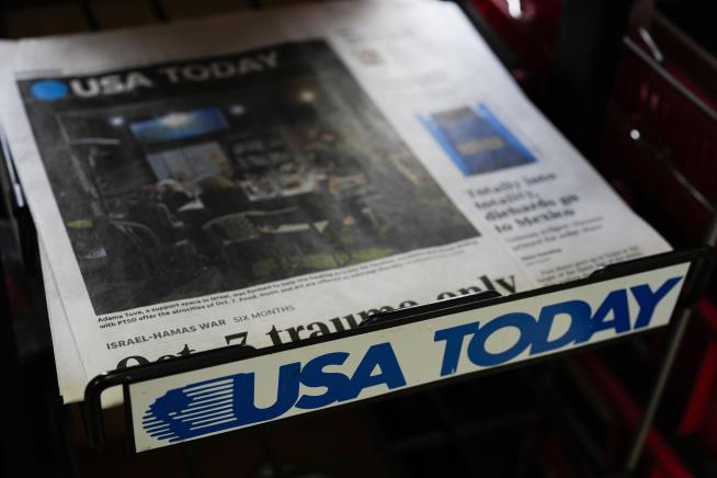 Biggest US Newspaper Chain Won't Endorse a Candidate