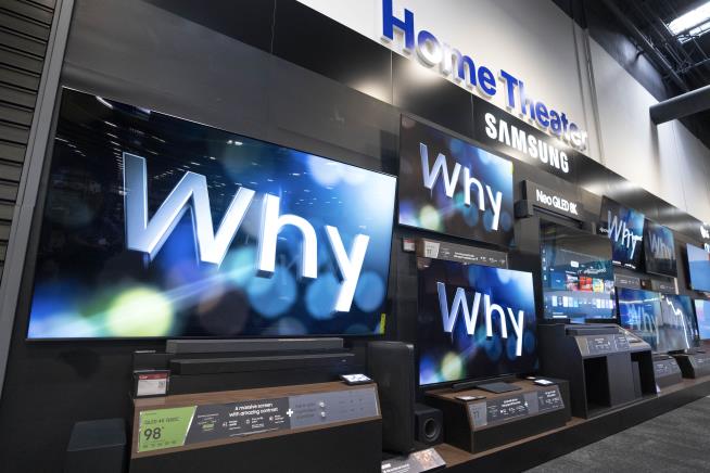 Supersize TVs: A Big Hit This Holiday Season