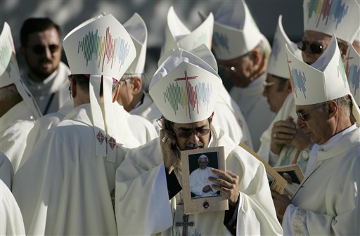 Cell Phones Bad for Soul, Warns Vatican