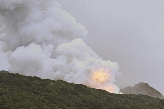 Japanese Rocket Engine Bursts Into Flames During Test