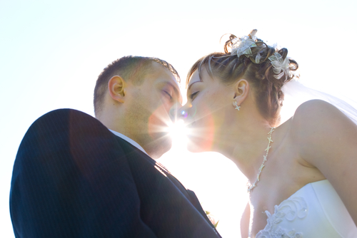 Couple Saves First Kiss for Wedding Day