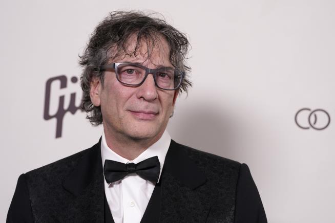 Neil Gaiman Denies Sexual Assault Allegations