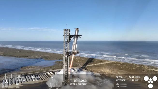 Turks and Caicos Reports Damage From SpaceX Debris