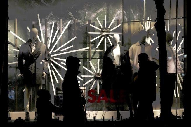 Holiday Sales Boost Small Businesses in December