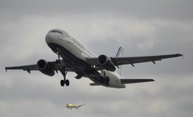 Couple: Ice From JetBlue Plane Slammed Into Our Home