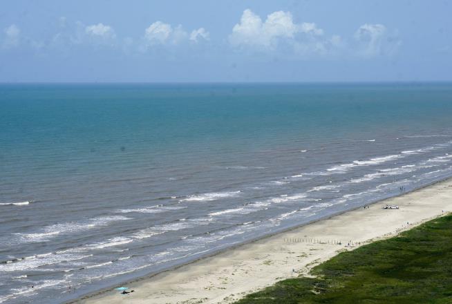 AP Decides How to Handle 'Gulf of Mexico'