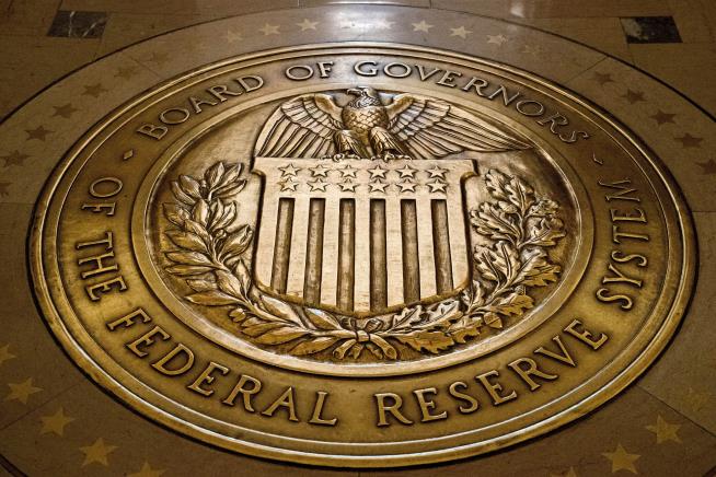 Fed Leaves Key Interest Rate Unchanged