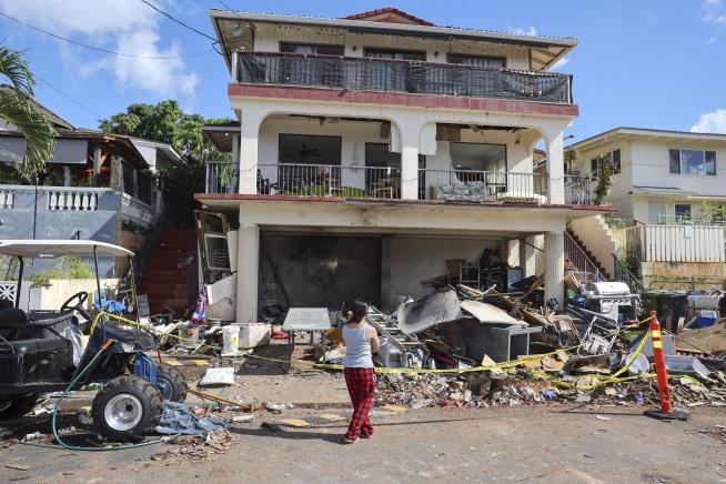 6 Arrested After Fatal Fireworks Explosion in Honolulu