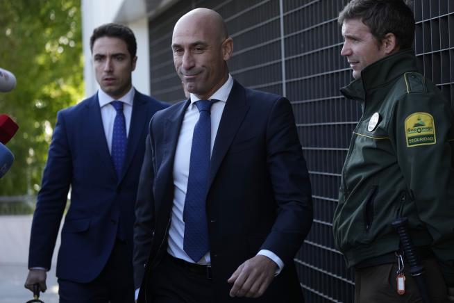 Trial of Spain's Ex-Soccer Boss Kicks Off