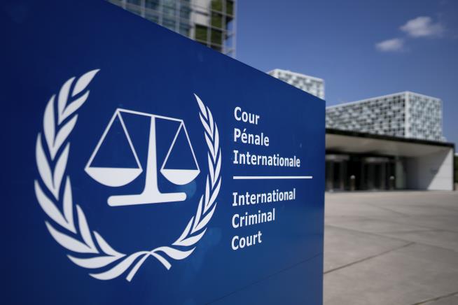 Trump to Place Sanctions on International Criminal Court