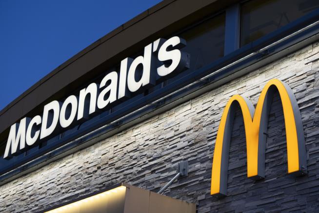 McDonald's Sales Fell During Quarter of Its E. Coli Outbreak