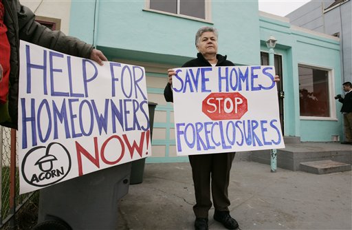 Bernanke Plugs More Help for US Homeowners