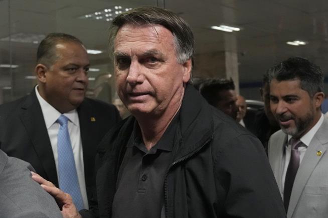 Bolsonaro Accused of Plotting to Poison Lula