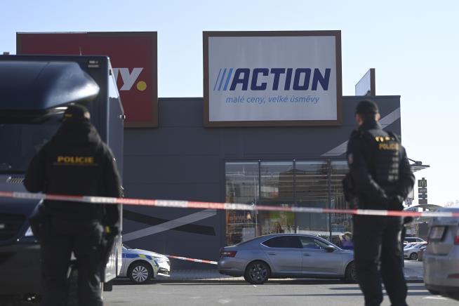 Teen Arrested After Fatal Stabbing in Czech Mall